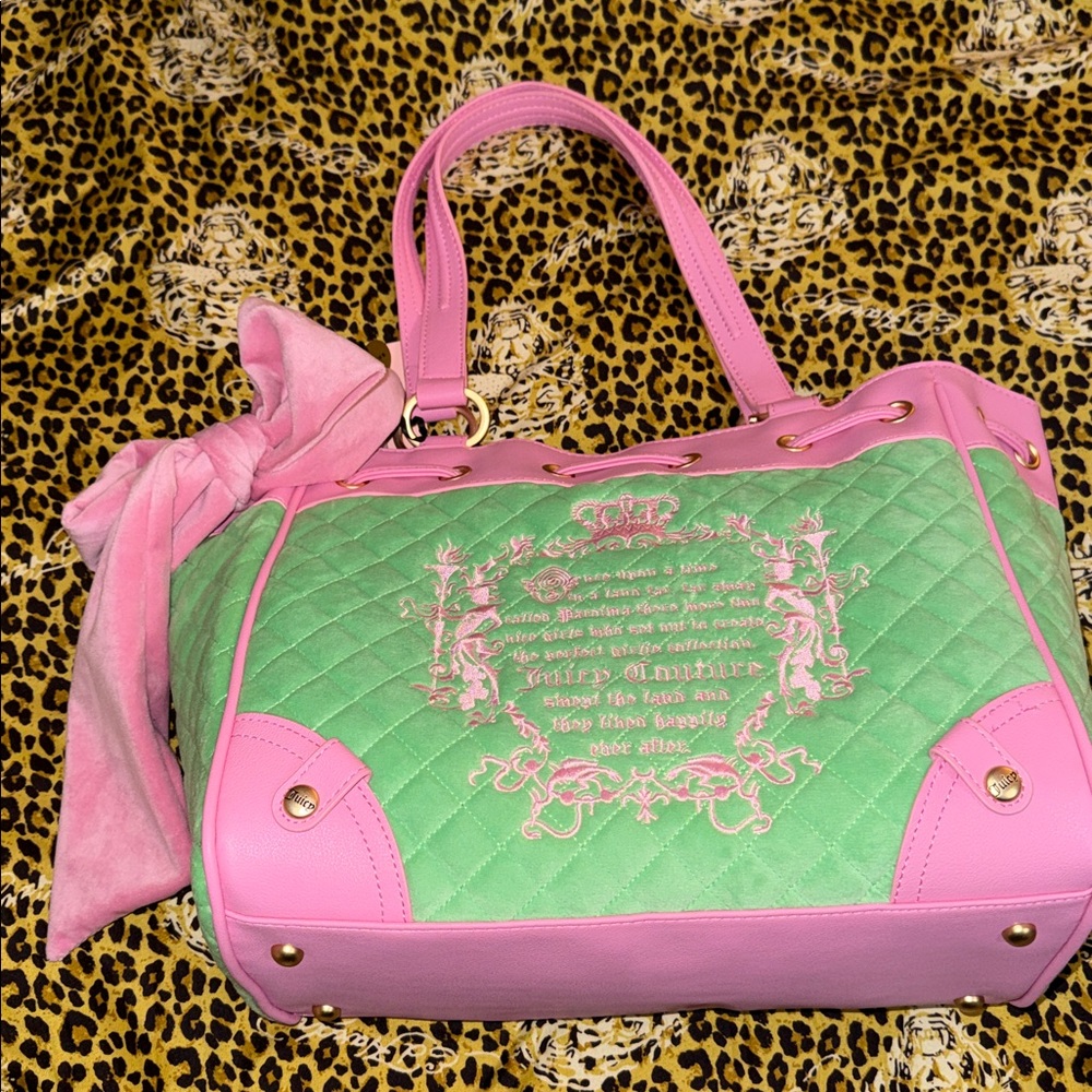 Juicy tale tale tote retro green daydreamer